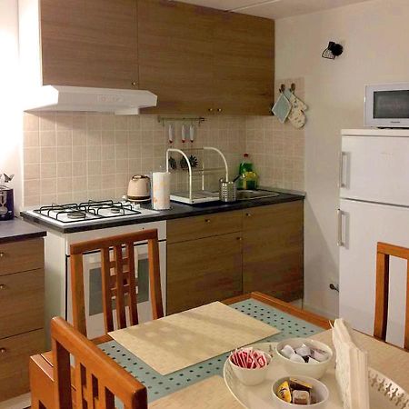 Sicilia Casa Vacanza Apartment คาตาเนีย ภายนอก รูปภาพ