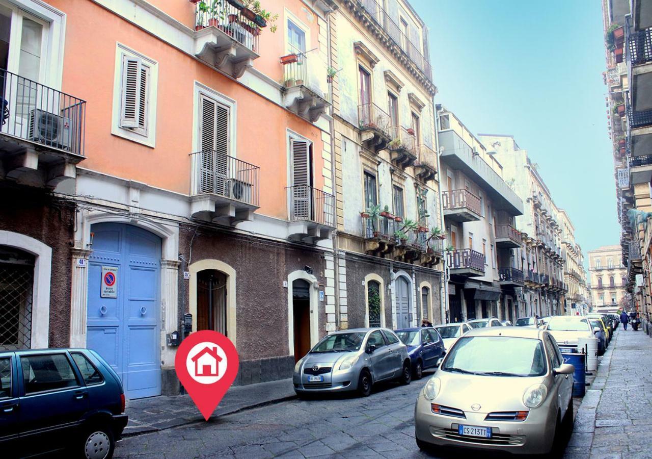 Sicilia Casa Vacanza Apartment คาตาเนีย ภายนอก รูปภาพ