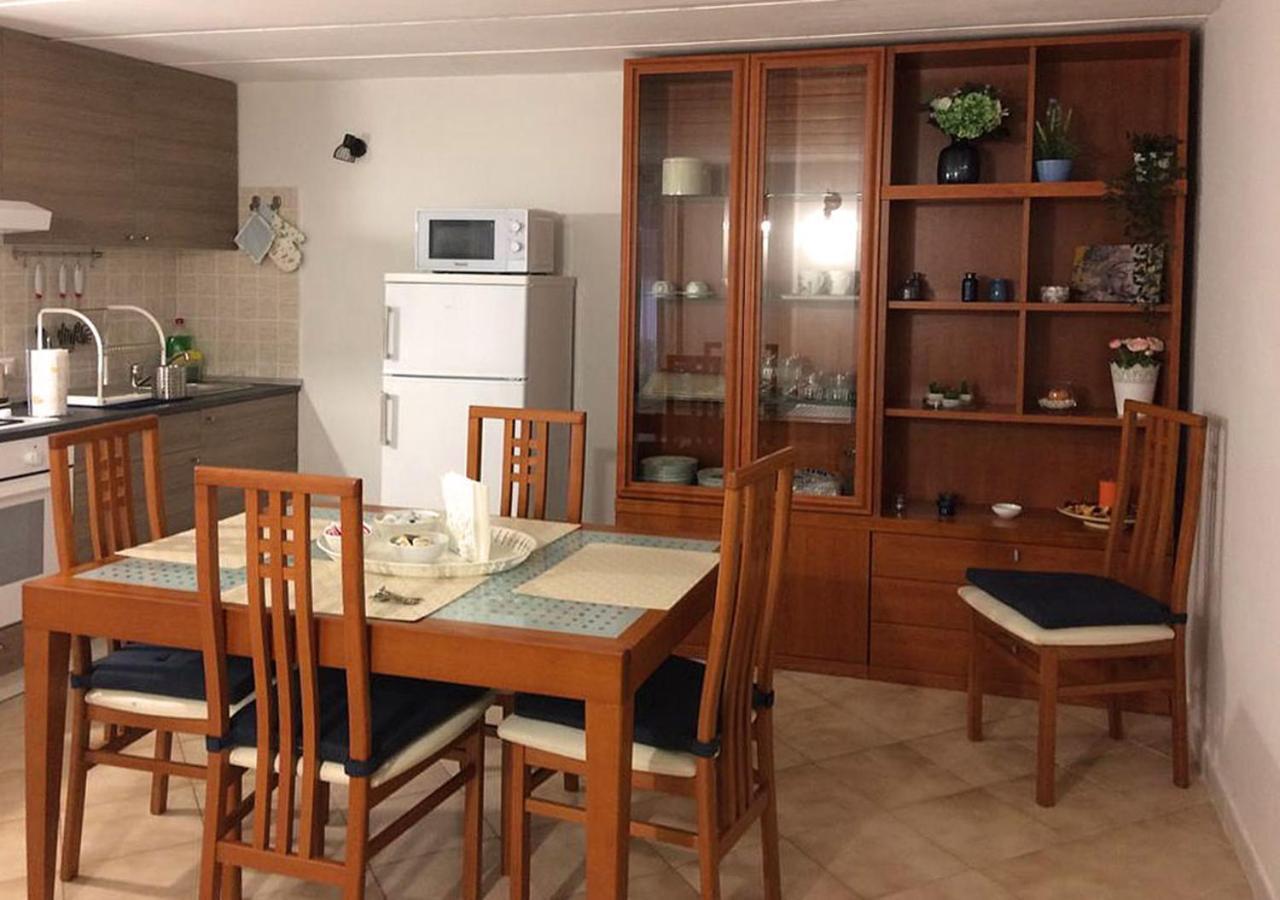 Sicilia Casa Vacanza Apartment คาตาเนีย ภายนอก รูปภาพ