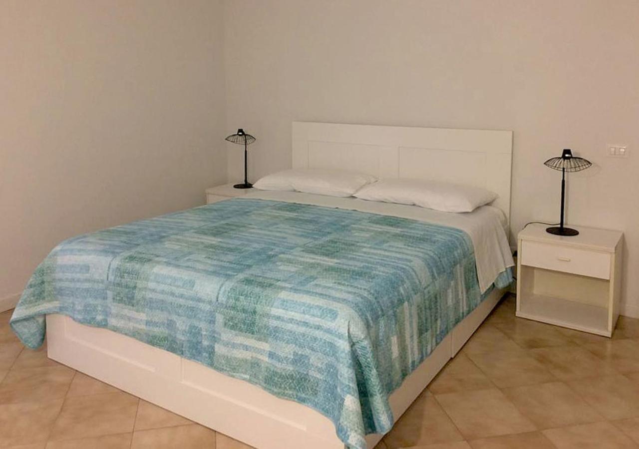 Sicilia Casa Vacanza Apartment คาตาเนีย ภายนอก รูปภาพ